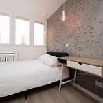 Dabrowskiego Modern By Bookinghost Apartment