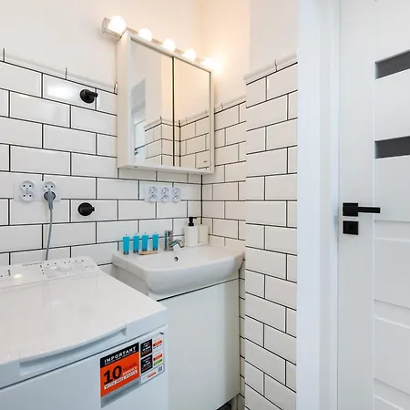 شقة Dabrowskiego Modern By Bookinghost