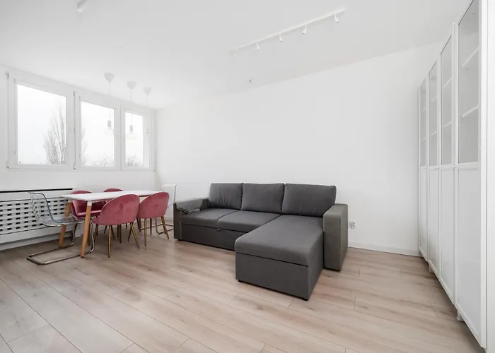 شقة Dabrowskiego Modern By Bookinghost *