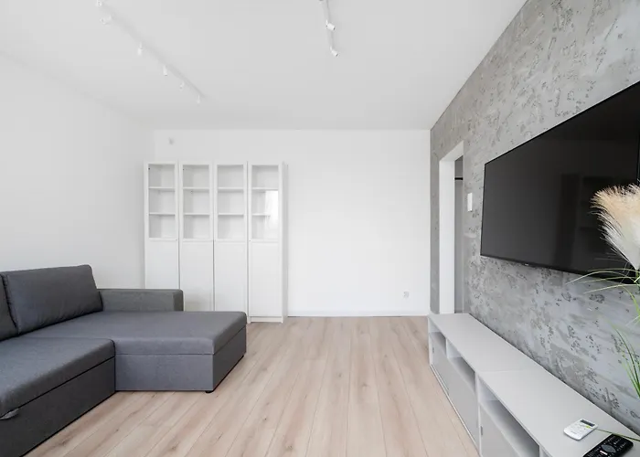 Dabrowskiego Modern By Bookinghost * وودج