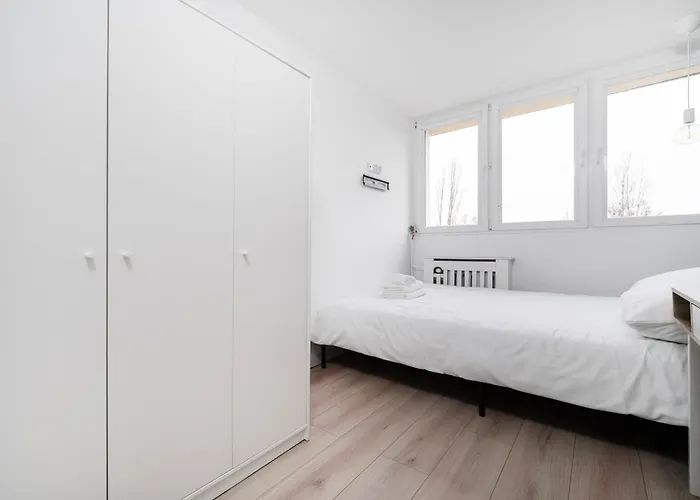 شقة Dabrowskiego Modern By Bookinghost