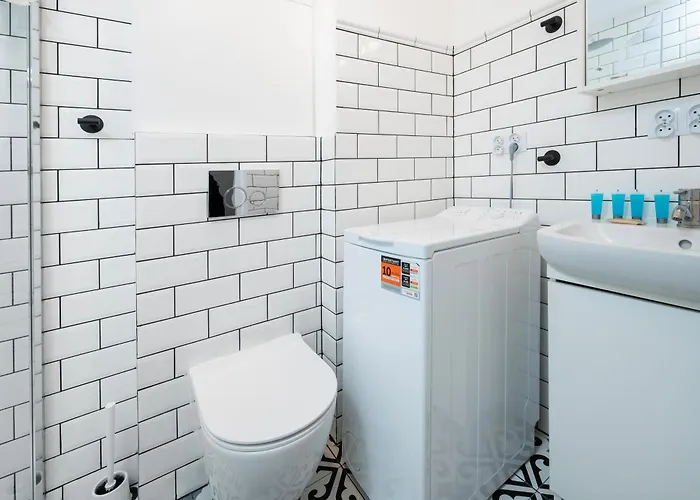 Dabrowskiego Modern By Bookinghost شقة وودج