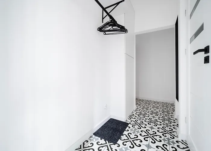 شقة Dabrowskiego Modern By Bookinghost